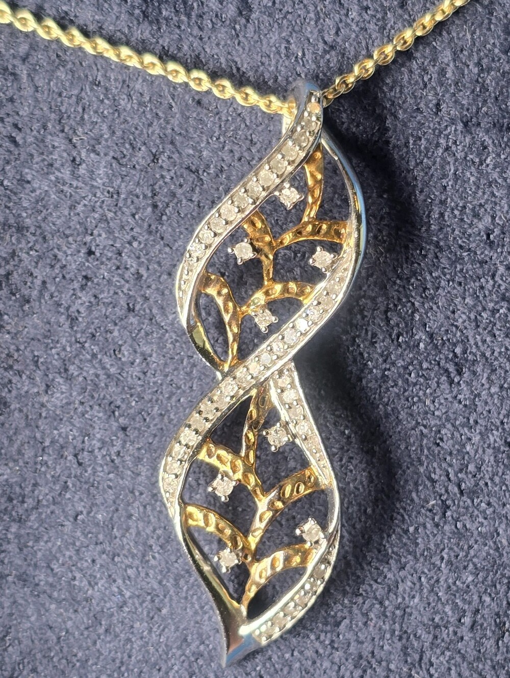 ✨️Diamond Sterling Silver Gold Two-Tone Twist Leaf Branch DNA Necklace "925 GC"✨